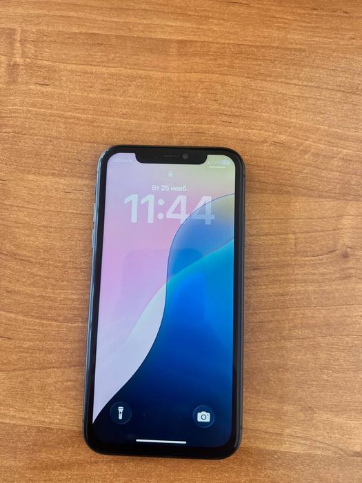 iPhone 11 srochno sotiladi