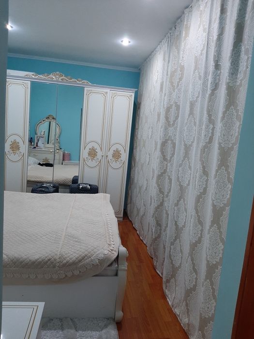 Спальный гарнитур б/у