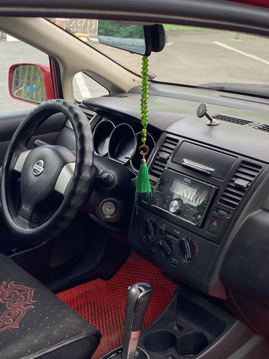 Срочно Продам машину NISSAN VERSA
