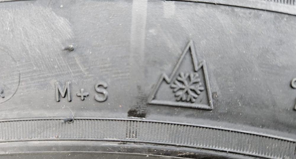 195/75 R16C ,107R  , MICHELIN CrossClimate , Anvelope mixte M+S