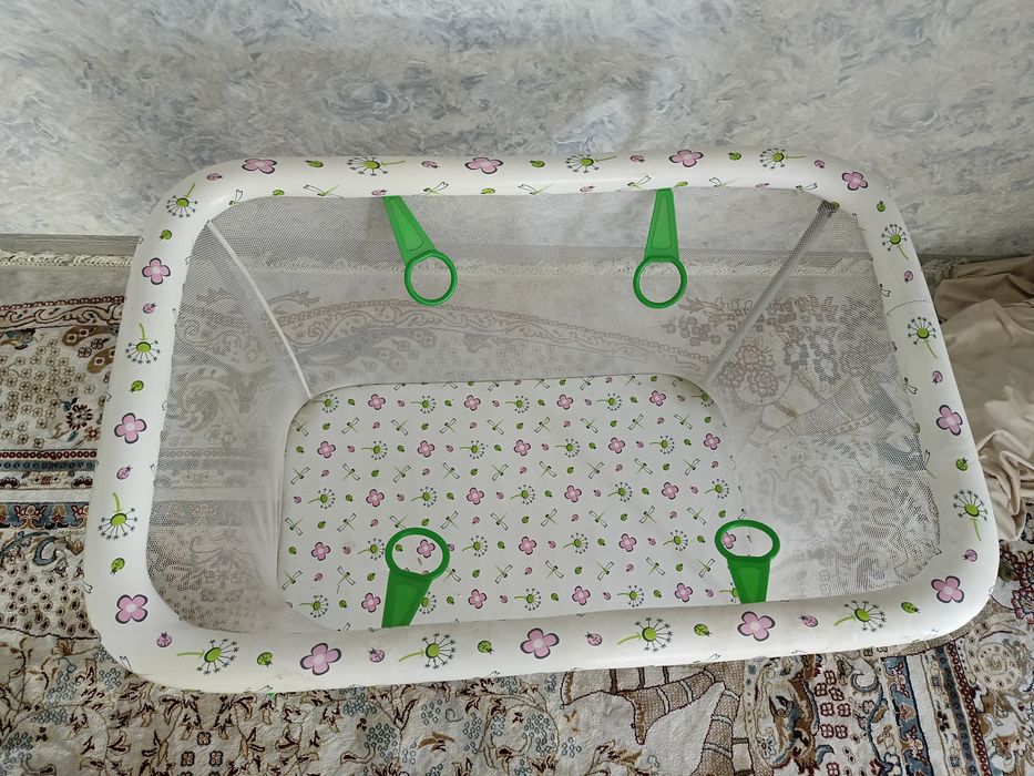 Манеж почти новый