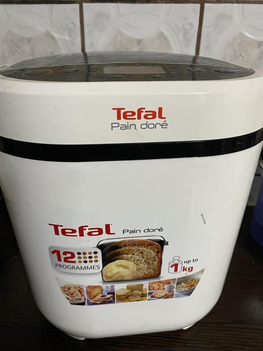 Mașină de făcut pâine Tefal – ca nouă