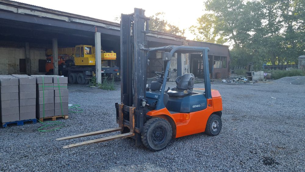 Услуги вилочного погрузчика