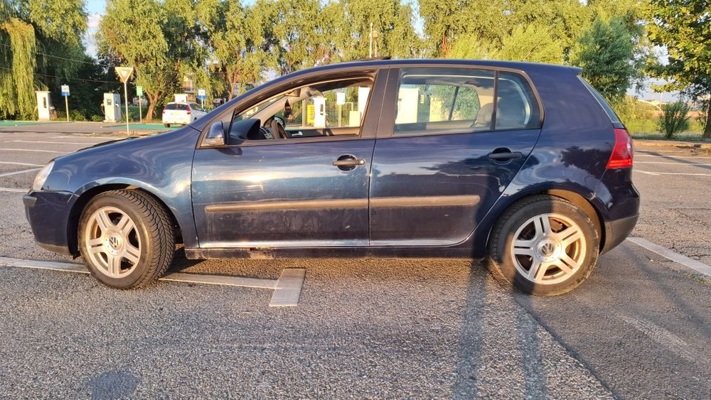 Golf 5 1.6 MPI benzina