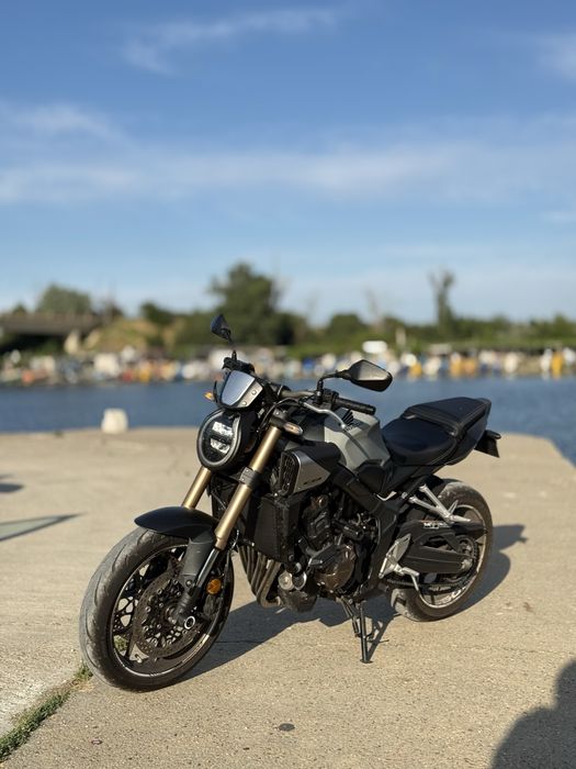 Honda CB650R 2024 - GARANTIE