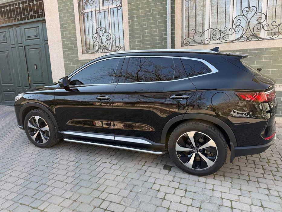 BYD Song Plus Flagship 2022 йил