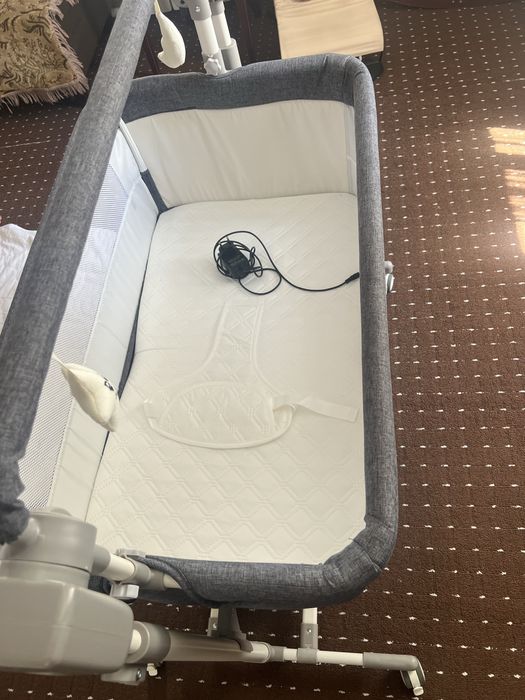 Продам манеж-кровать