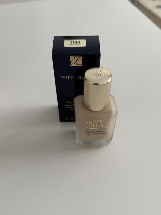 Fond de ten Estee Lauder 1N0