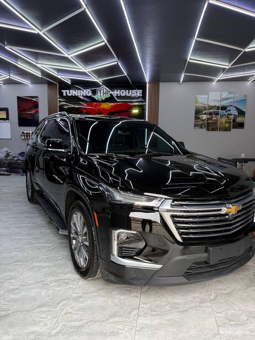 СРОЧНО Продаётся Треверс 2023 года