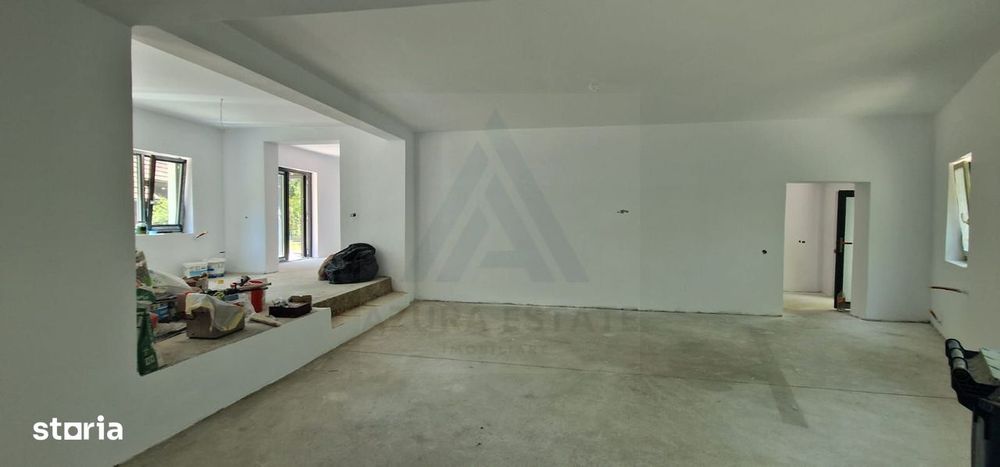 Casa individuala premium 236 mp utili si teren 1200 in Cisnadioara