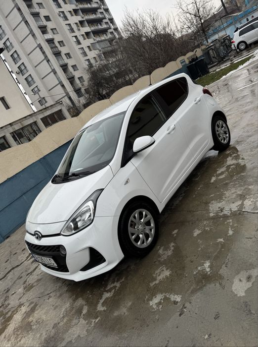 Hyundai i10 , 2017, 1l benzina, 70000 km