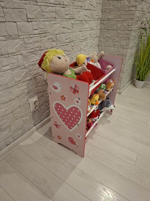 Здравейте, продавам детска етажерка с размери 60/30/66