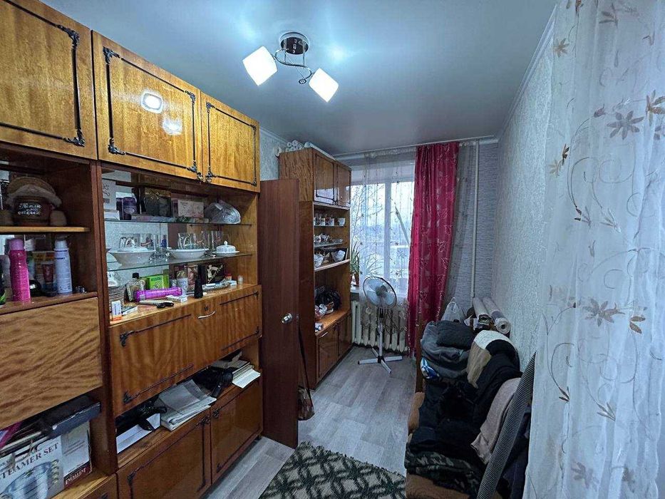 Продам 2-х ком Орджоникидзе