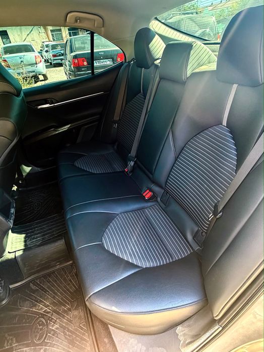 В продаже Toyota Camry 75
