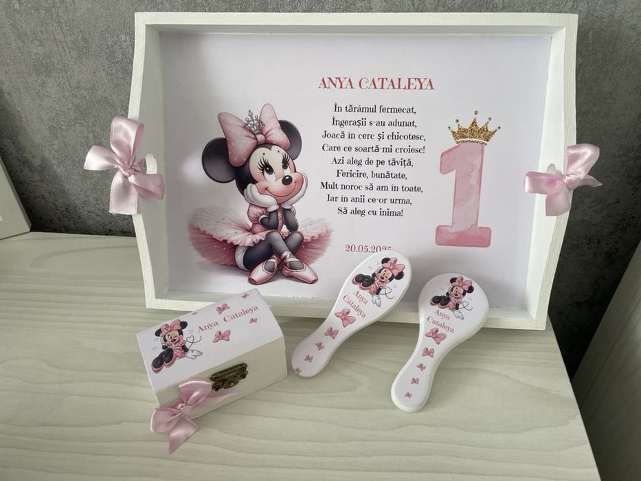 Set aniversare 1 an, tăviță pentru moț, elemente personalizate.