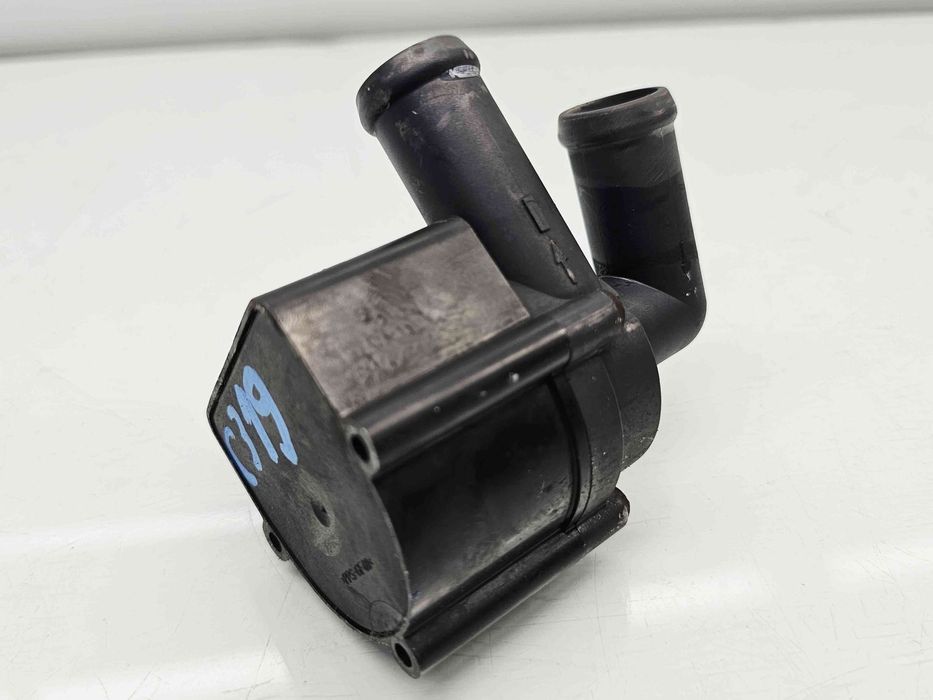 Pompa recirculare apa  Volkswagen Golf 6 (5K1) [Fabr 2009-2013] 5N0965
