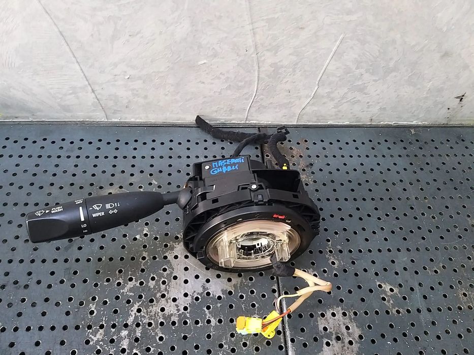 Maneta semnalizare stergator parbriz spirala volan maserati ghibli m157 670147164