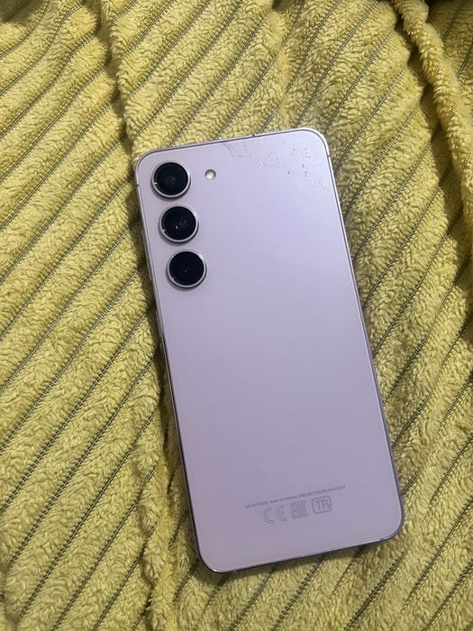 Продам samsung  galaxy S23