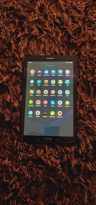 Samsung.         .