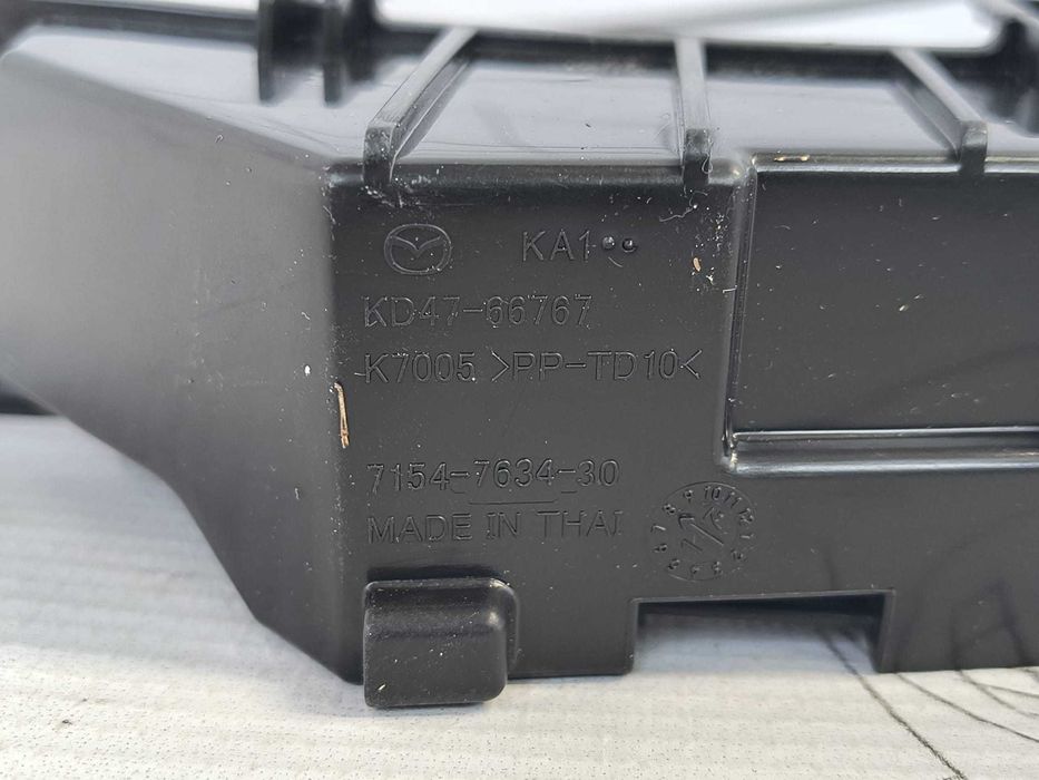 Carcasa Suport Bloc Sigurante / Relee Mazda 6 2016 / 2012-2016 Cod OEM KD4766767 (5C2)