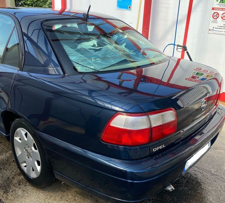 Продавам автомобил