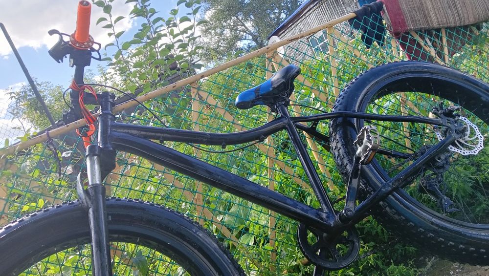 Велосипед-скоростной,горна-бездарожный