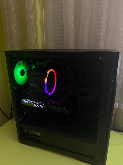 Геймърски компютър MSI RTX 4060 I7 13700K