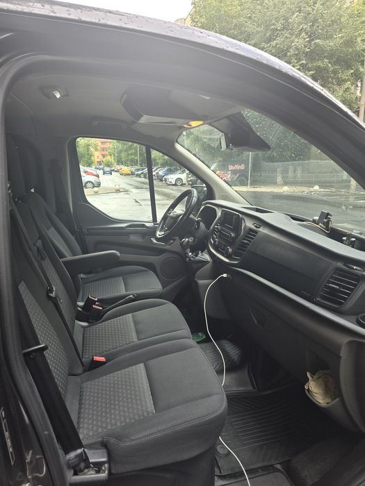 Ford Transit Custom 8+1