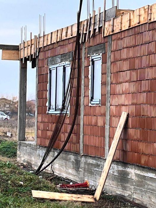 Casa in constructie Sanadrei jud Timis