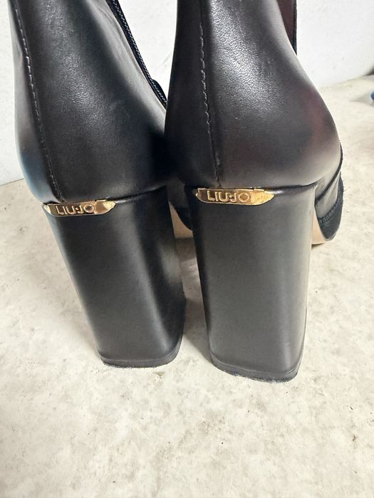Боти liu Jo ,почти нови