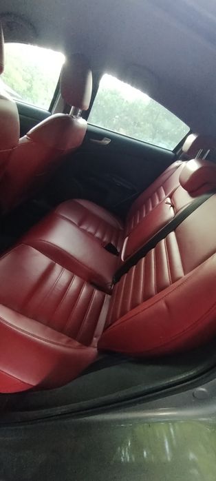 Dezmembrez  Alfa Romeo Giulietta 1.6 mjet2