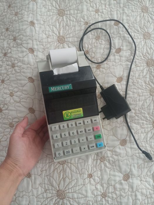 Продам кассовый аппарат