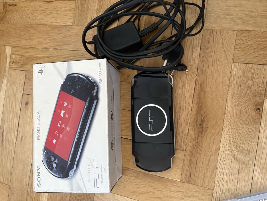 PSP 3004 Piano Black