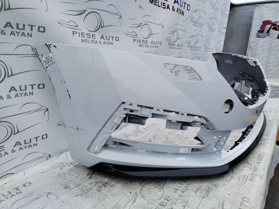 Bara fata Skoda Octavia 4 Sportline an 2019-2020-2021-2022-2023