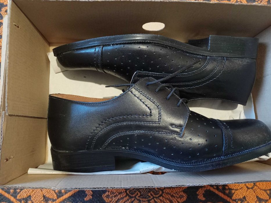 Мъжки обувки  Черни