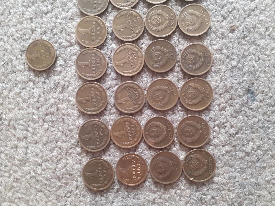 Продаётся монета  1 копика