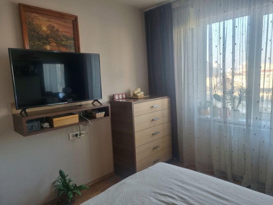 Vand apartament 3 camere decomandat