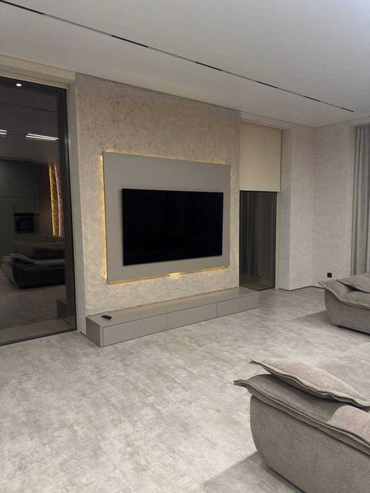 Продам дом с стиле Хай-Тек в центре города