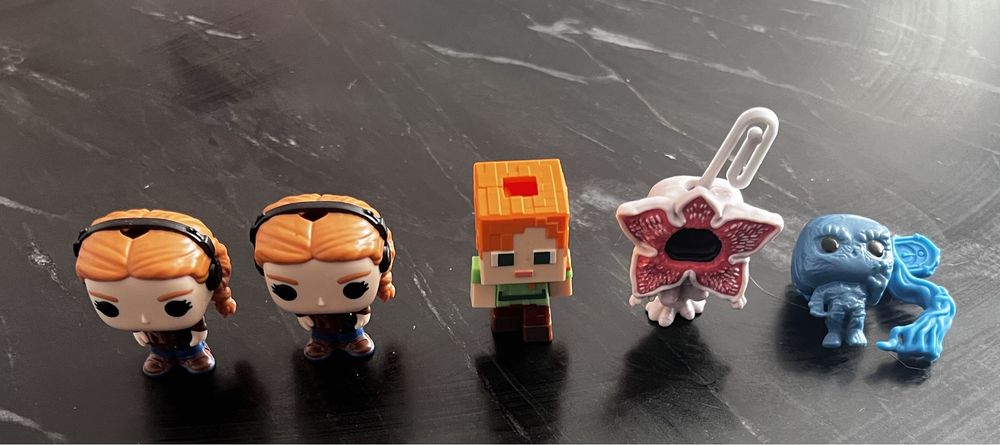 Играчки от Kinder, minecraft, stranger things