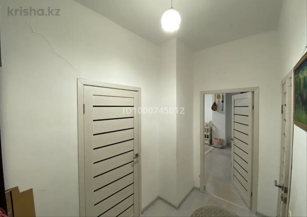 Продам 1 ком.кв. на 12 мкр