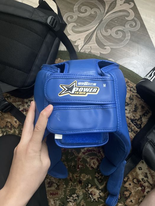 Шлем весинг