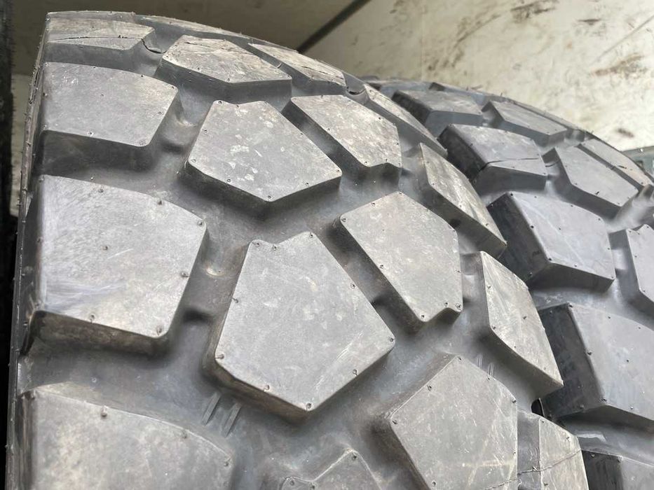 Cauciucuri noi radiale 365/80R20 marca BKT pentru buldo