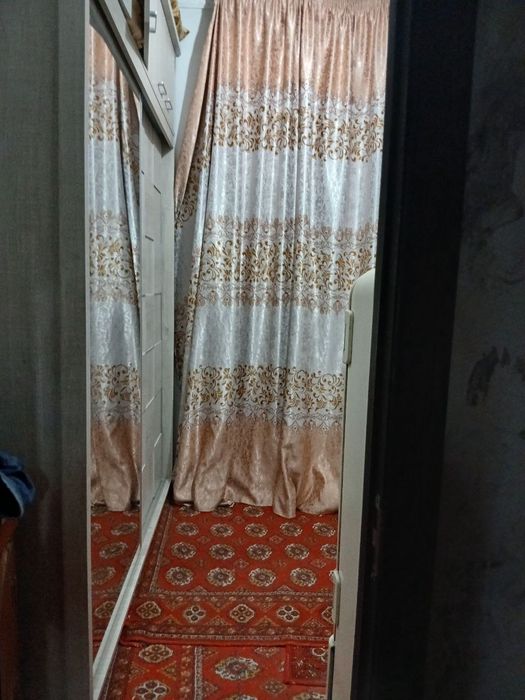 Uy sotiladi 1 xonali Sergeli дом продается