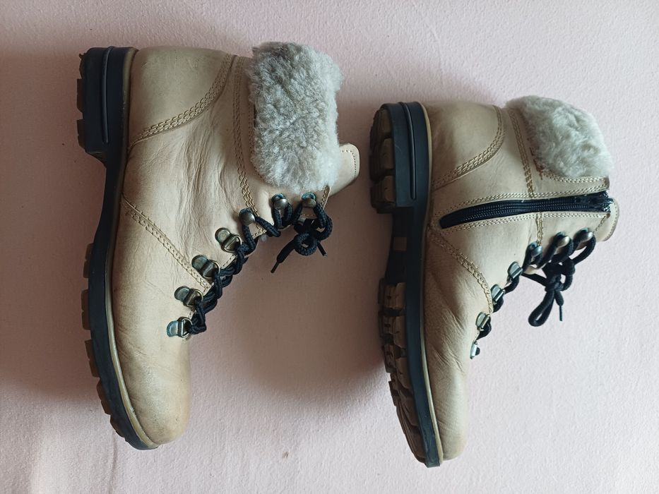 37 по поръчка, КОЖА