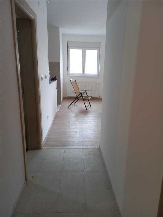 Дава се под наем Двустаен апартамент в Пловдив, Каменица 1 - 63 кв.м за 163.2 € - Снимка #1