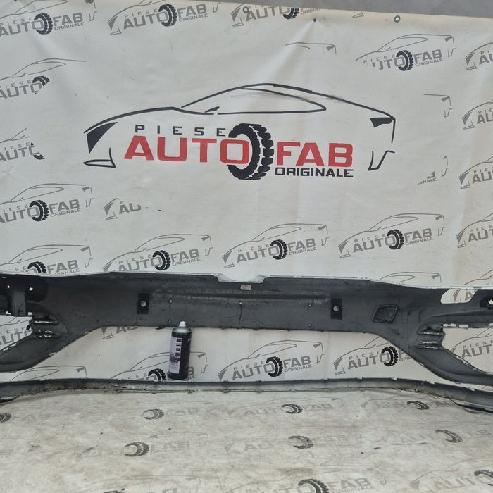 Bara fata Volkswagen Golf 7 R Facelift, R-Line an 2017-2018-2019
