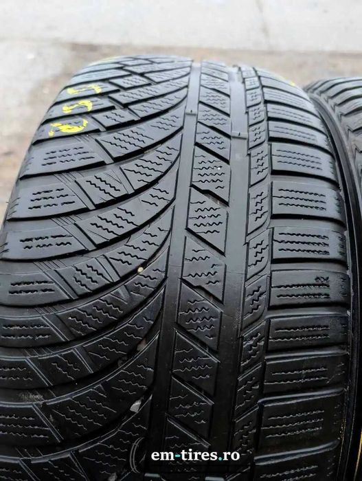 255/40 R20 • Iarna • Kumho WinterCraft WP72 101W | 4 buc | Pret/buc