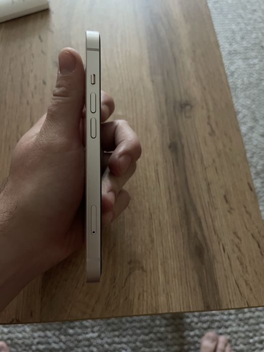 Продам iphone 13
