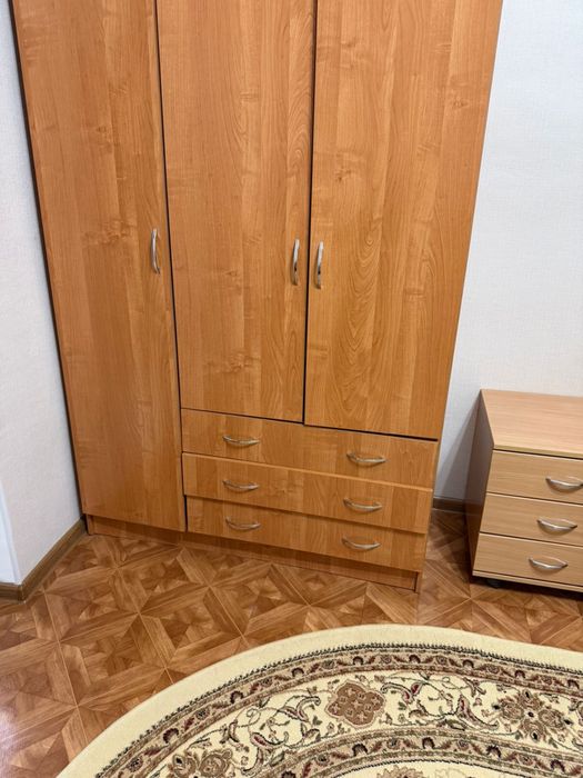 Шкаф для одежды б/у в хорошем состояний