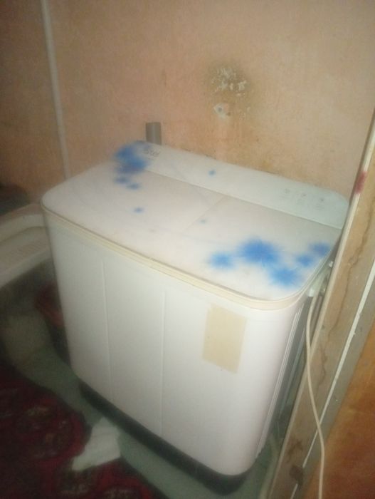 Kir moshinasi sotiladi